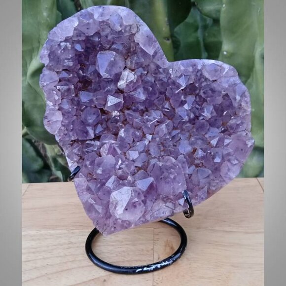 AMETHYST heart with stand stone crystal rock FEBRUARY birthstone STRESS 01 - Picture 3 of 9